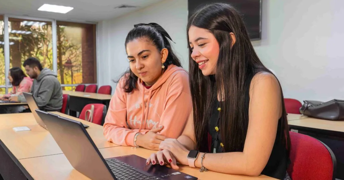 College UNAB: acceso a la universidad donde eliges el camino de tu aprendizaje
