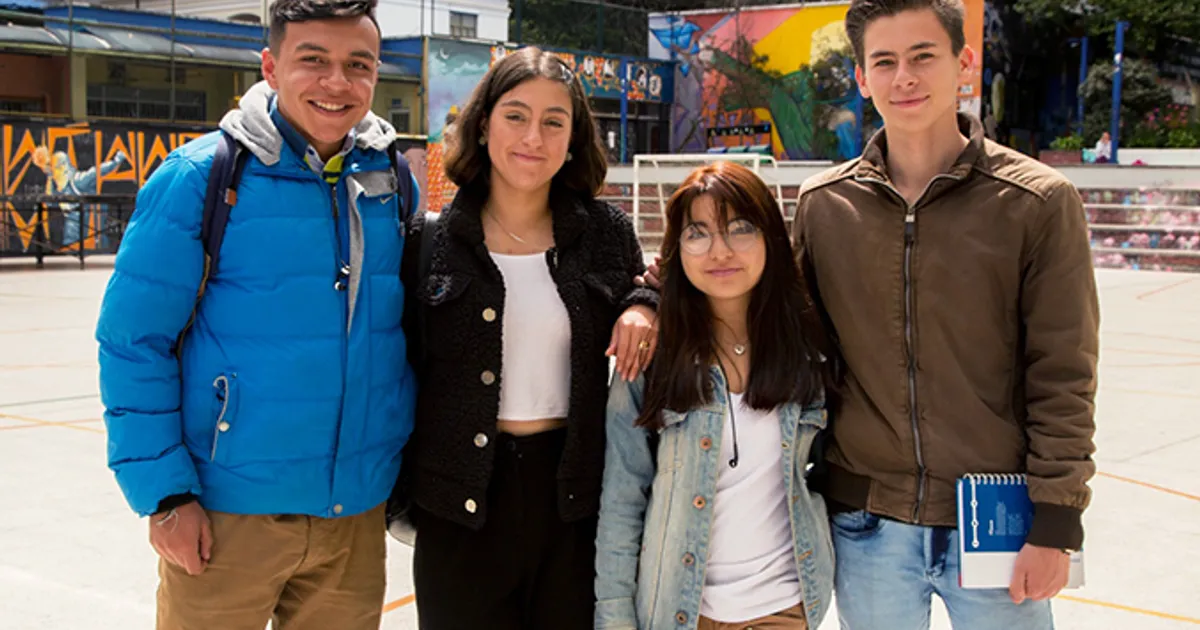 La Universidad Pedagógica Nacional invita a quienes desean iniciar o continuar su formación académica a conocer su oferta de programas y realizar el proceso de inscripción para el periodo 2027-1.